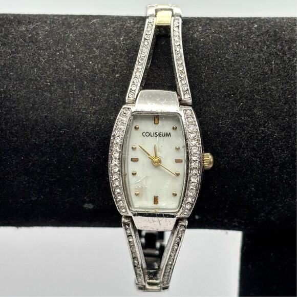 Silver Coliseum Watch - Picture 1 of 4